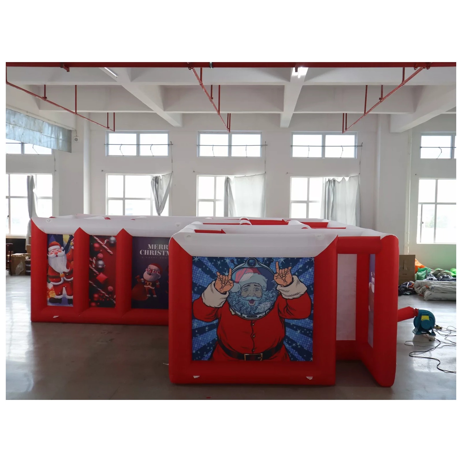 Large Red White Flat Roof Infl - Outdoor Games For Kids recension och pris